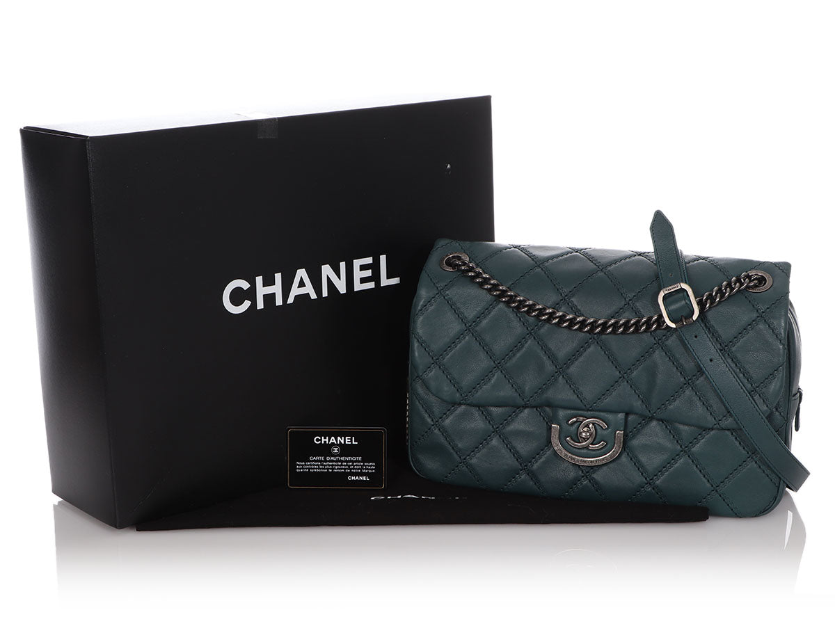 Chanel Vert Pétrole Quilted Calfskin Flap - Image 2