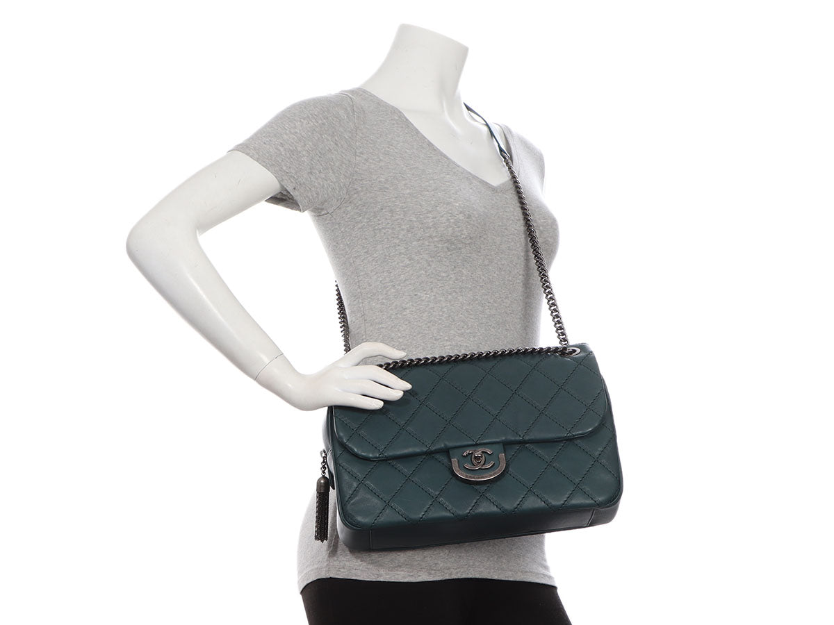 Chanel Vert Pétrole Quilted Calfskin Flap - Image 10