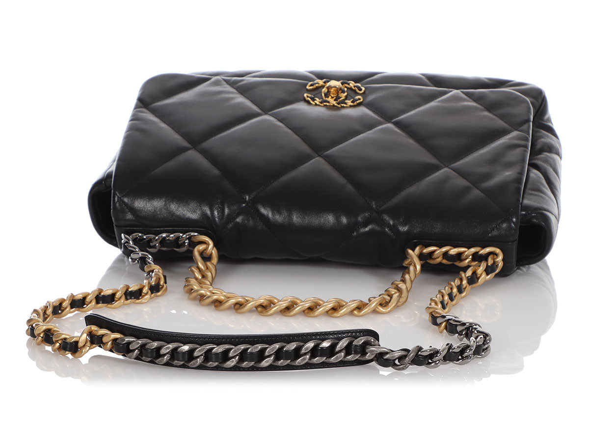 Chanel Maxi Black Quilted Goatskin 19 Flap - Image 8