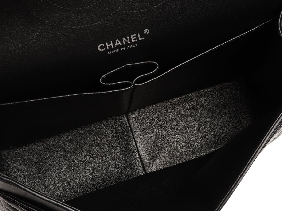 Chanel Jumbo Black Chevron-Quilted Lambskin Classic Double Flap - Image 9