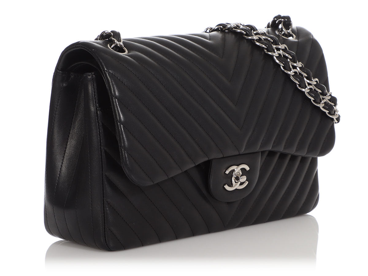 Chanel Jumbo Black Chevron-Quilted Lambskin Classic Double Flap - Image 6