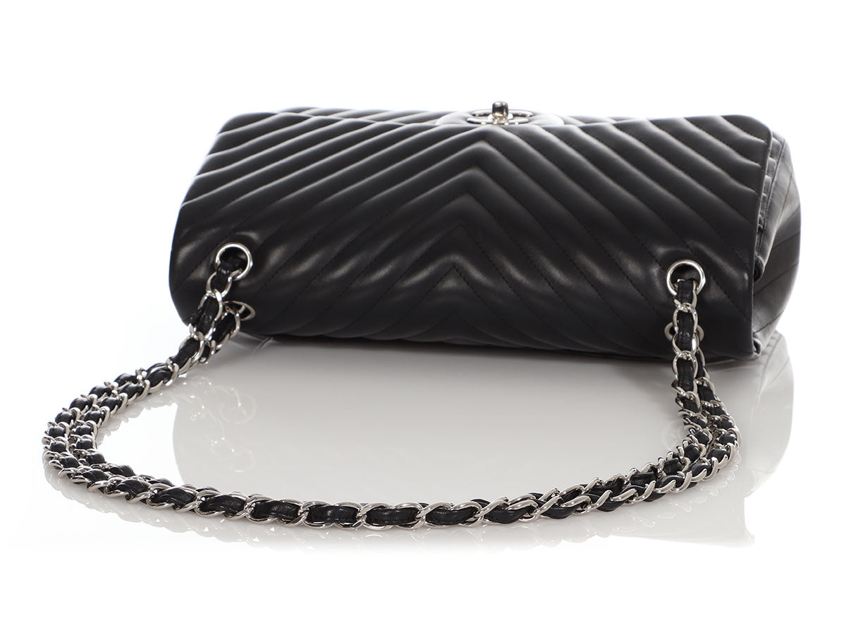 Chanel Jumbo Black Chevron-Quilted Lambskin Classic Double Flap - Image 8