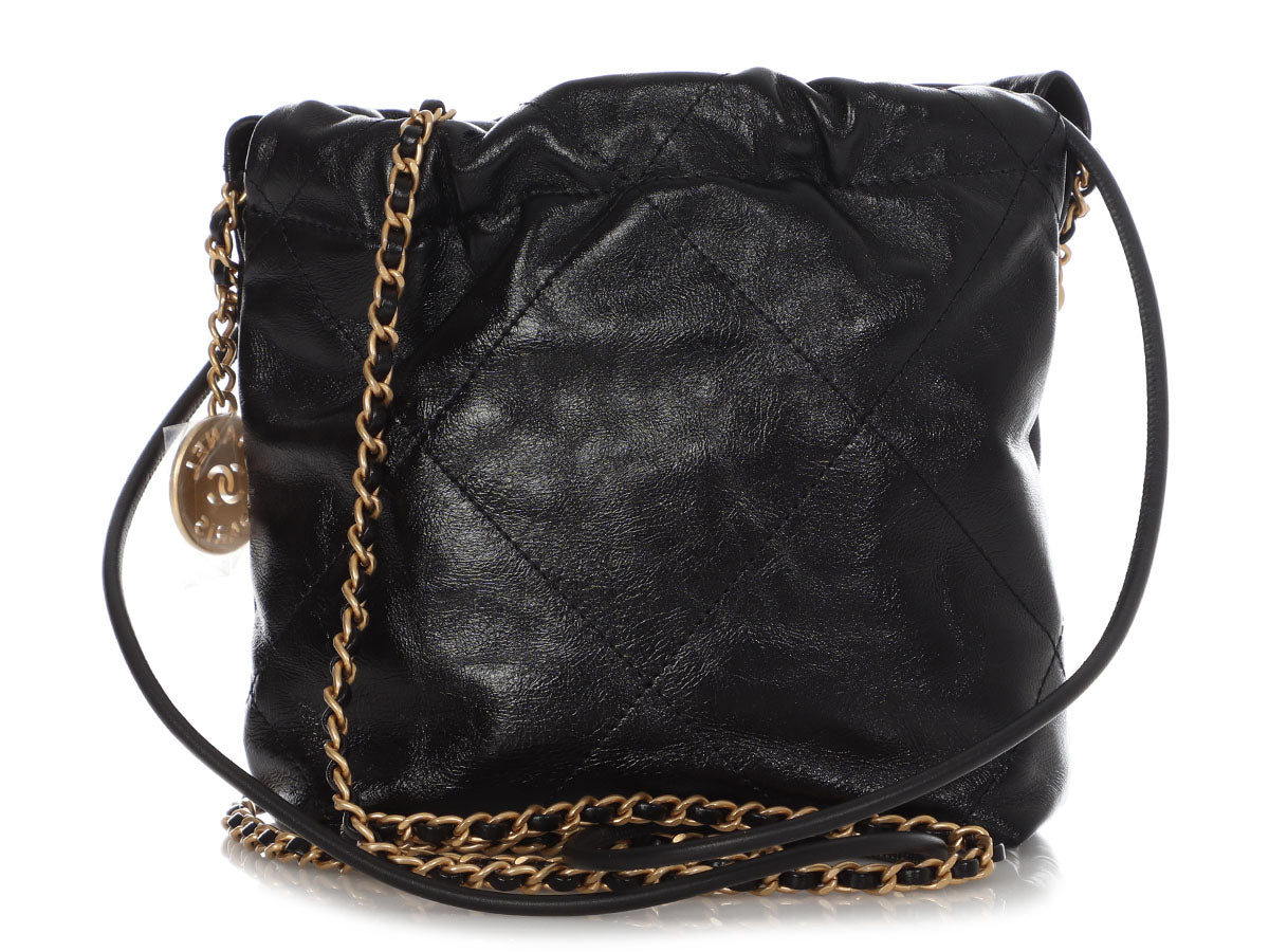 Chanel Mini 22 Black Quilted Glazed Calfskin Hobo With Pearl Strap - Image 5