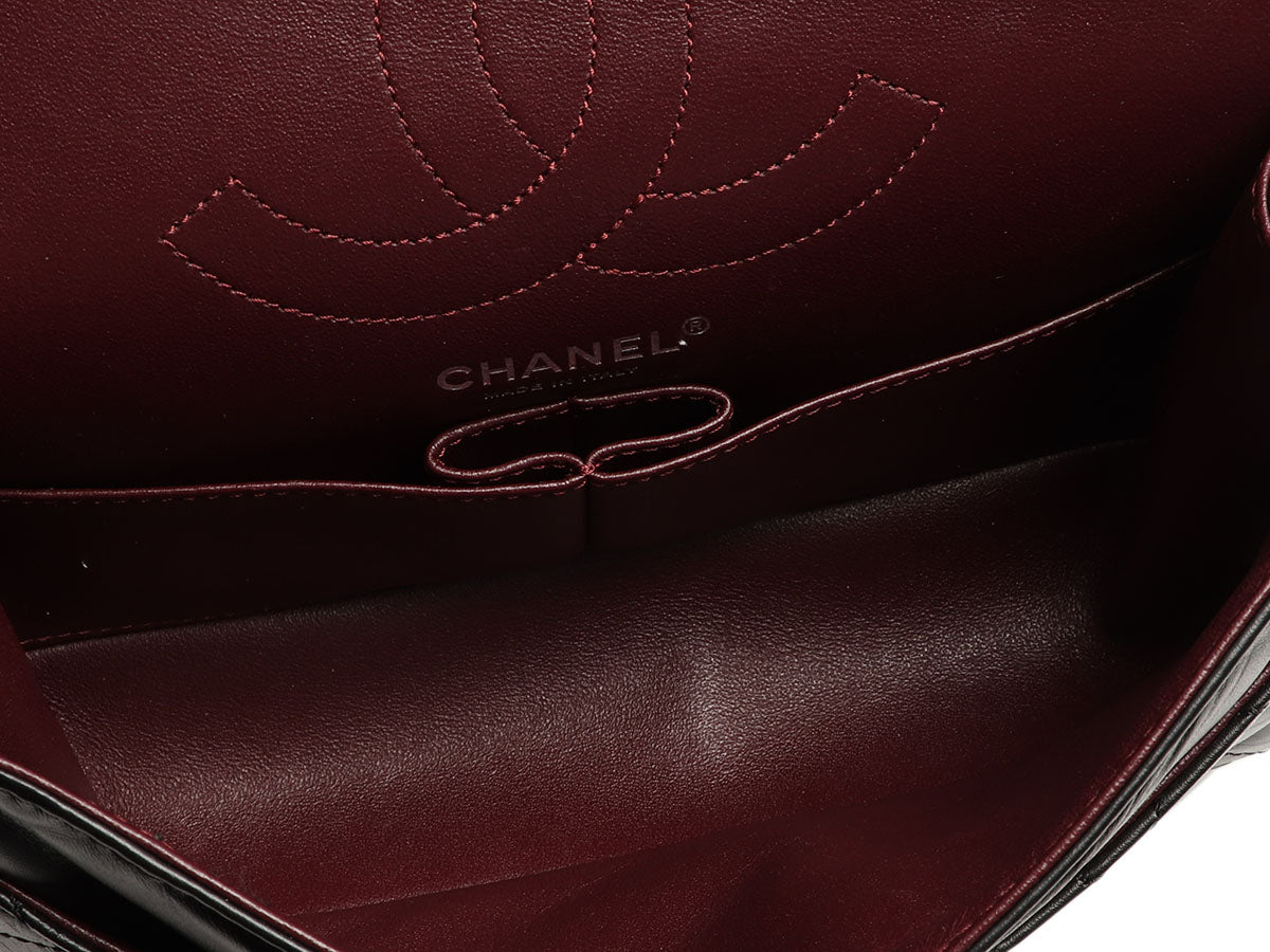 Chanel Black Quilted Aged Calfskin Reissue 2.55 Flap 225 - Image 9