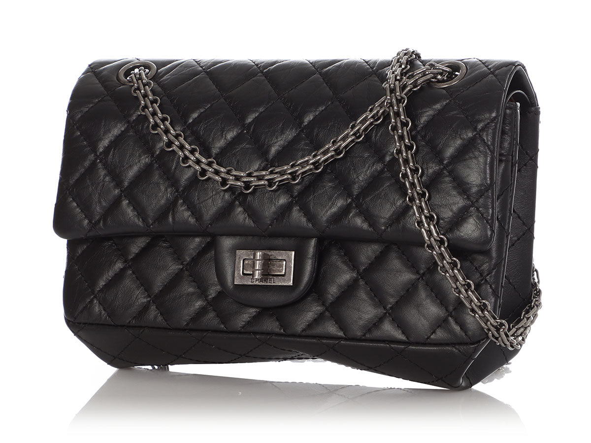 Chanel Black Quilted Aged Calfskin Reissue 2.55 Flap 225 - Image 3