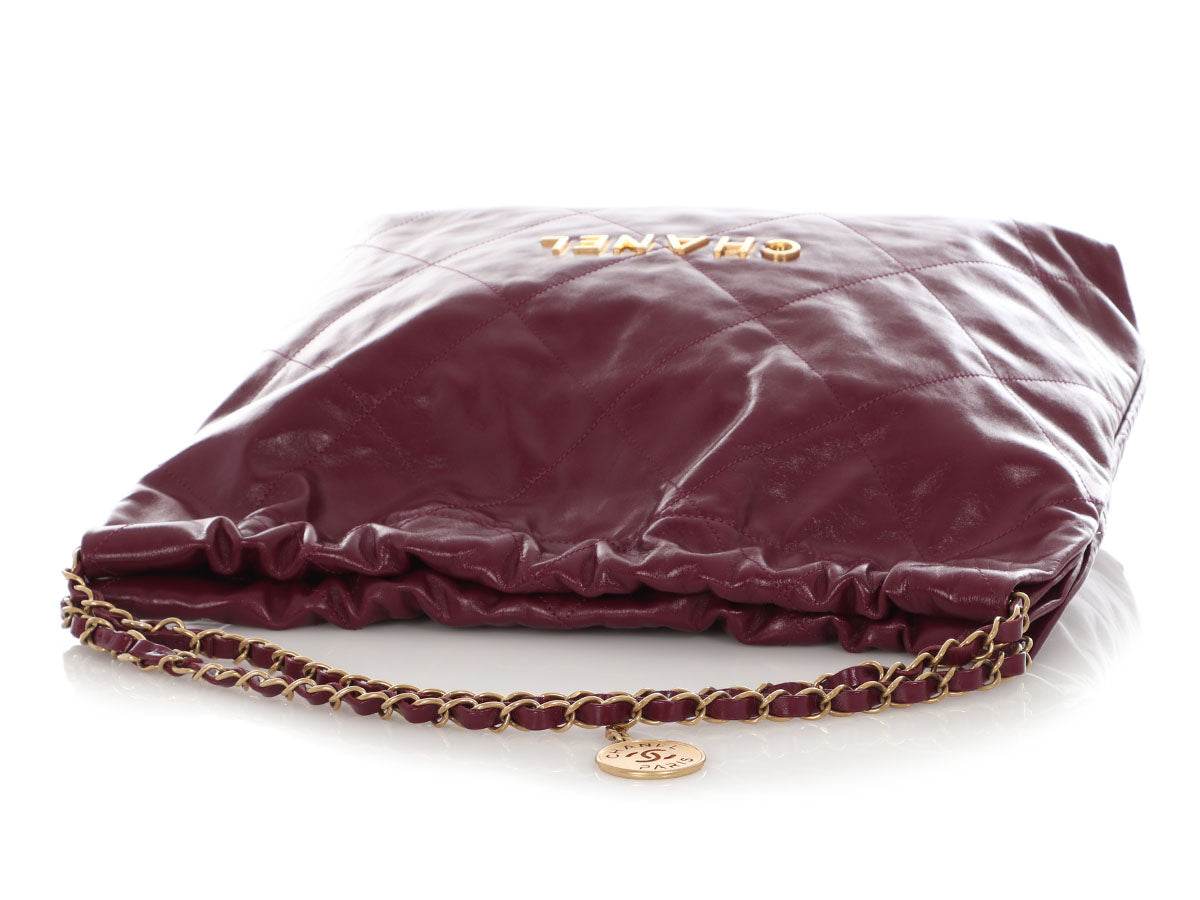 Chanel Medium Plum Shiny Quilted Calfskin 22 - Image 9