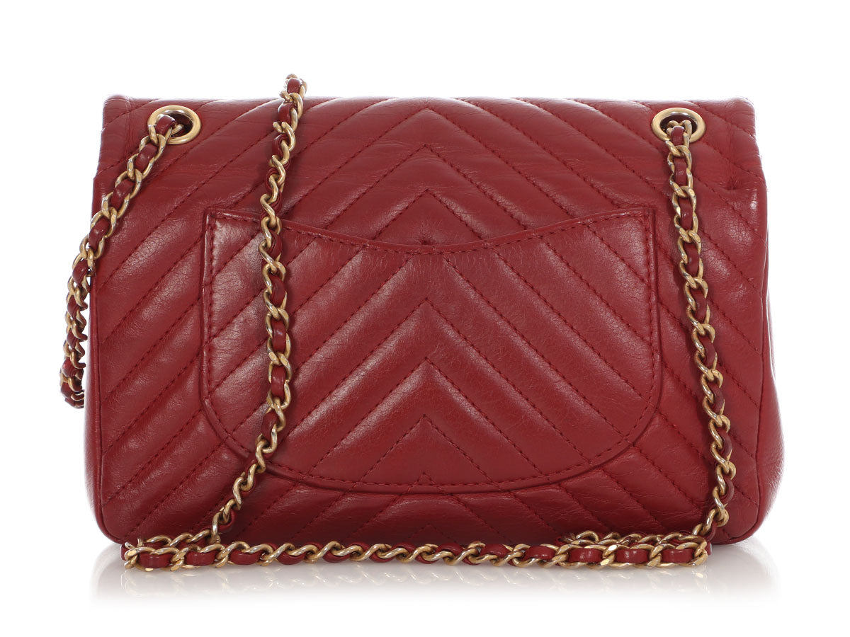 Chanel Small Red Chevron-Quilted Calfskin Rock The Corner Flap - Image 5