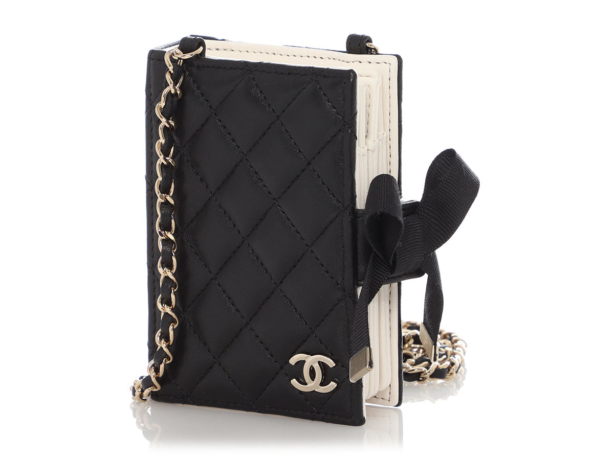 Chanel Black Part-Quilted Lambskin Book Card Holder With Chain - Image 3