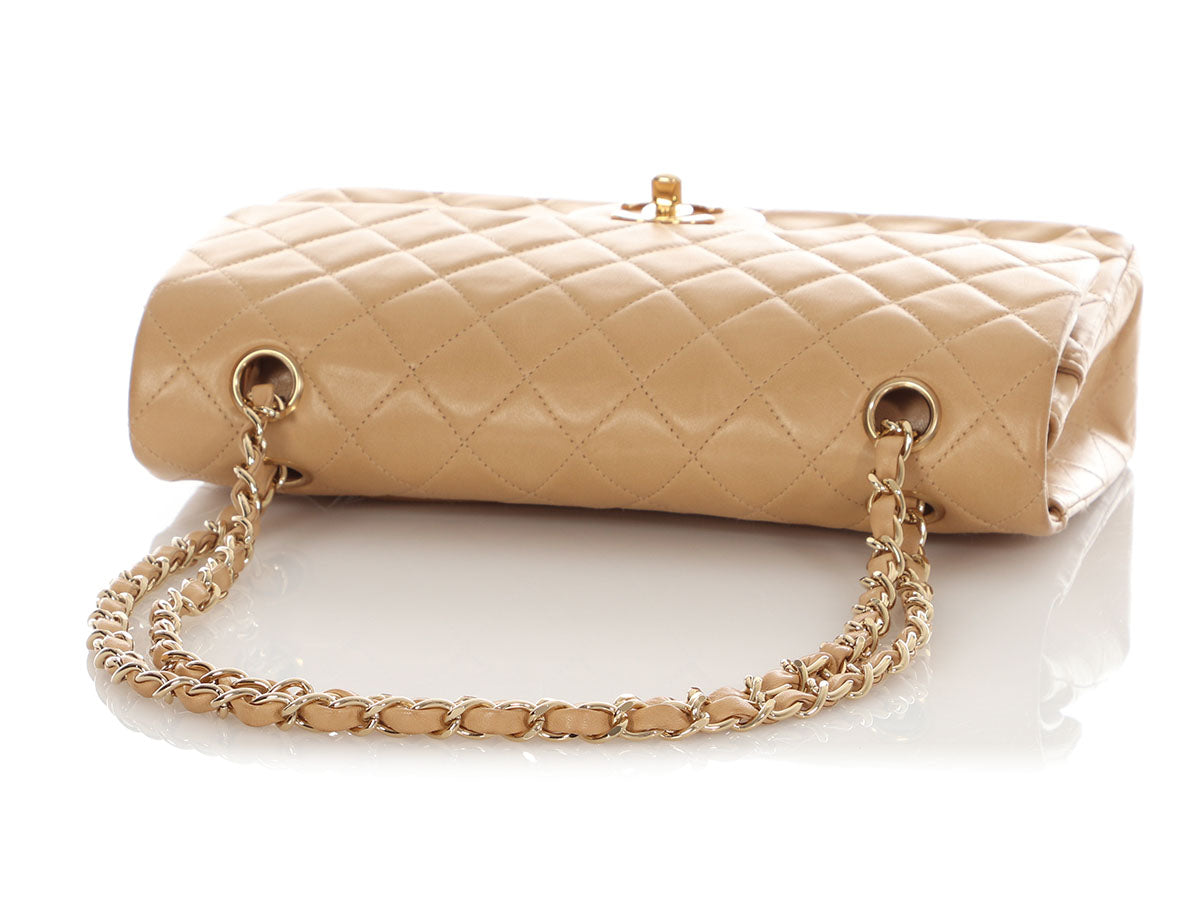 Chanel Vintage Medium/Large Beige Quilted Lambskin Classic Double Flap - Image 7