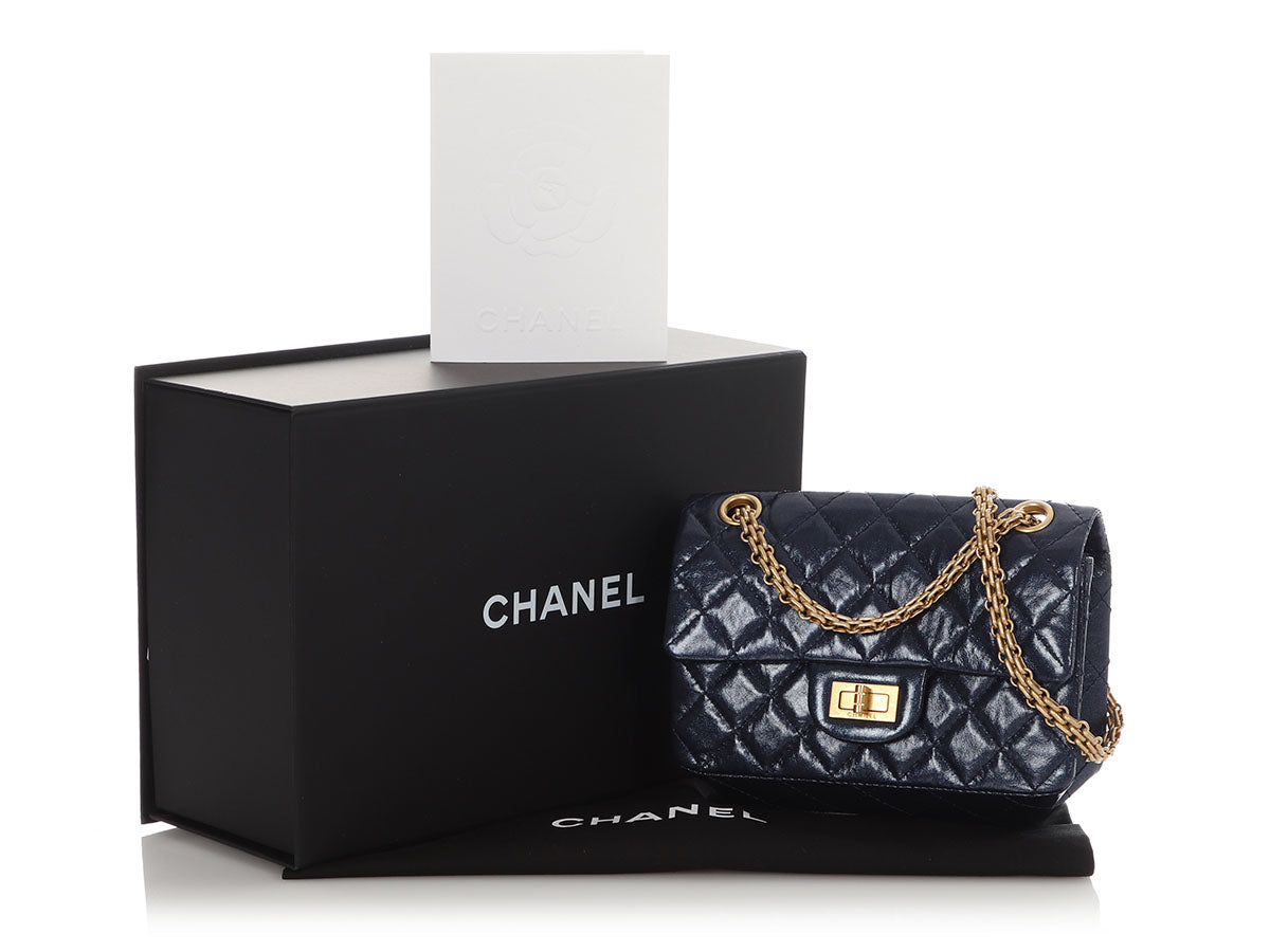 Chanel Mini Metallic Navy Quilted Aged Calfskin Reissue 2.55 - Image 8