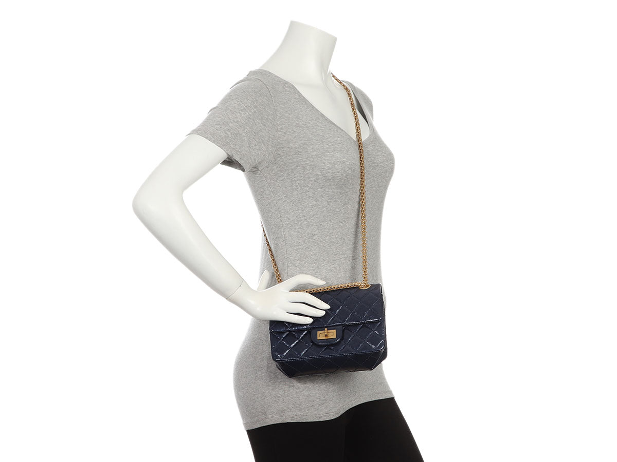 Chanel Mini Metallic Navy Quilted Aged Calfskin Reissue 2.55 - Image 10