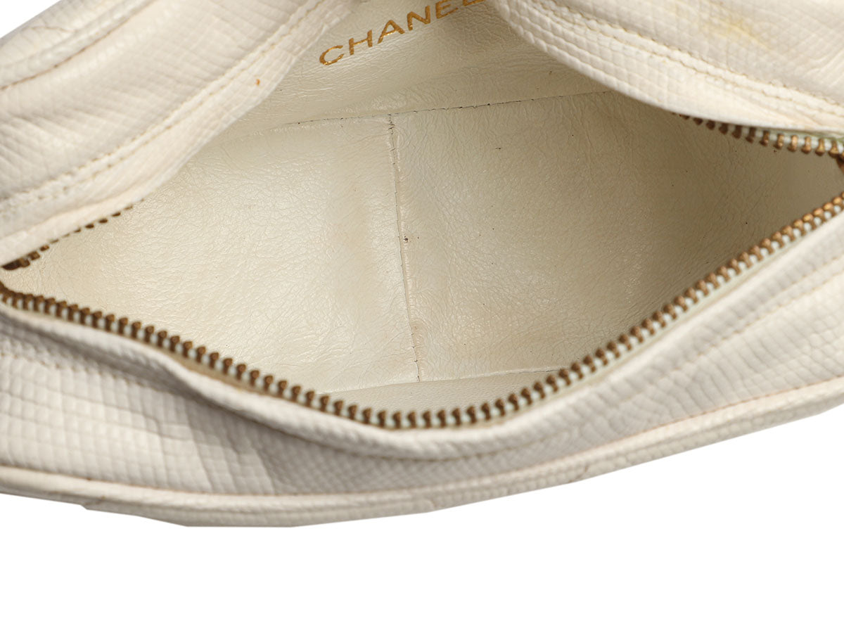 Chanel Vintage Small White Lizard Camera Bag - Image 9