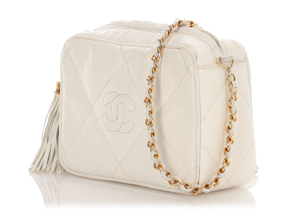 Chanel Vintage Small White Lizard Camera Bag - Image 4