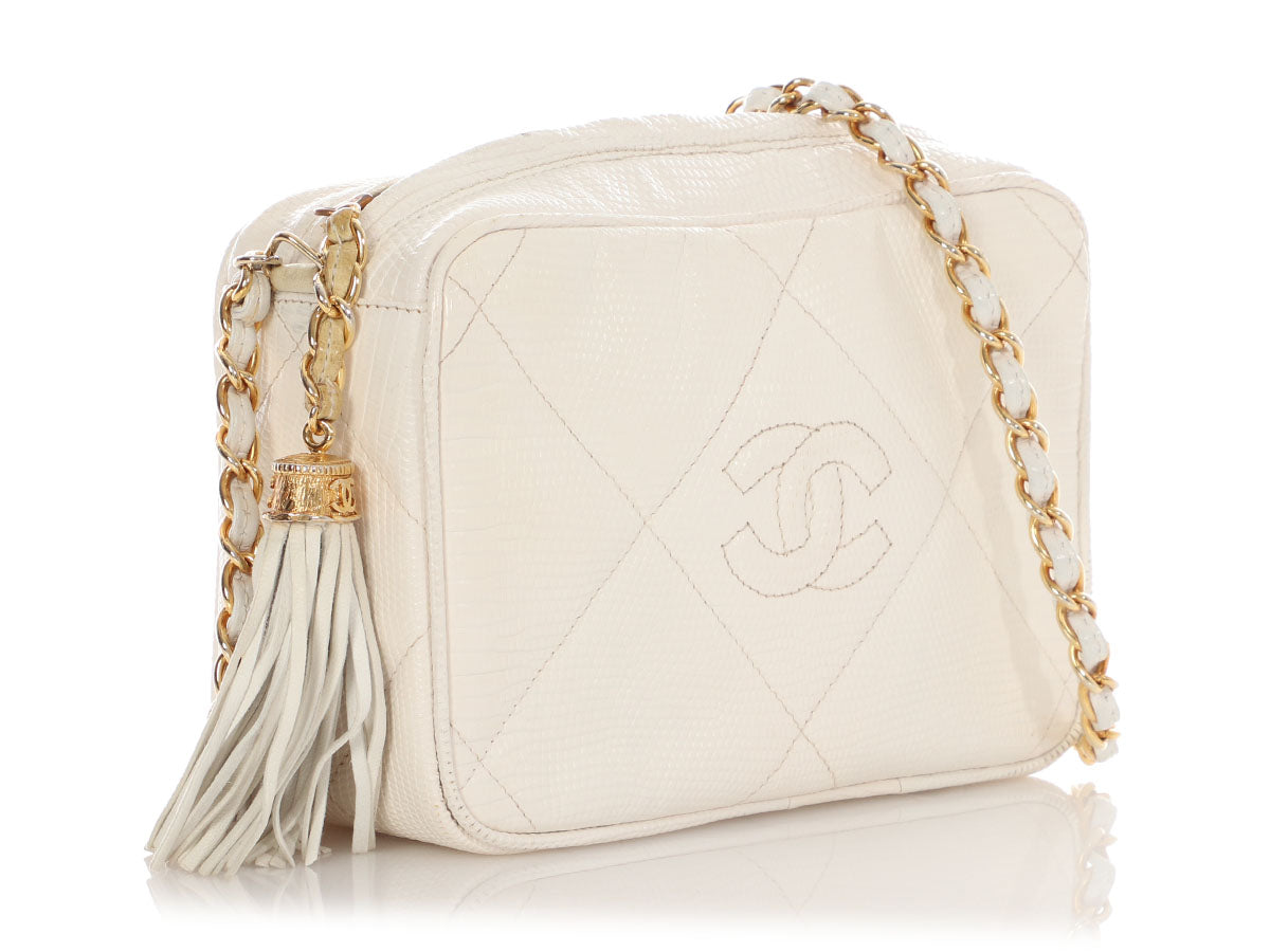 Chanel Vintage Small White Lizard Camera Bag - Image 6