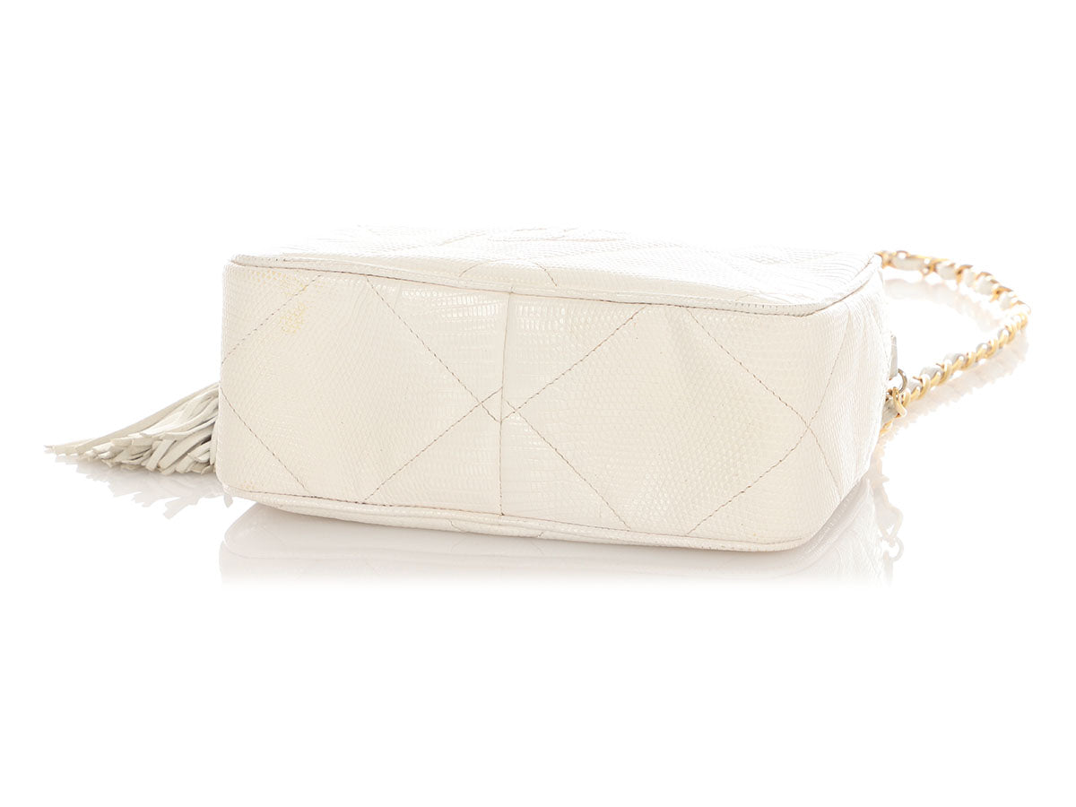 Chanel Vintage Small White Lizard Camera Bag - Image 7