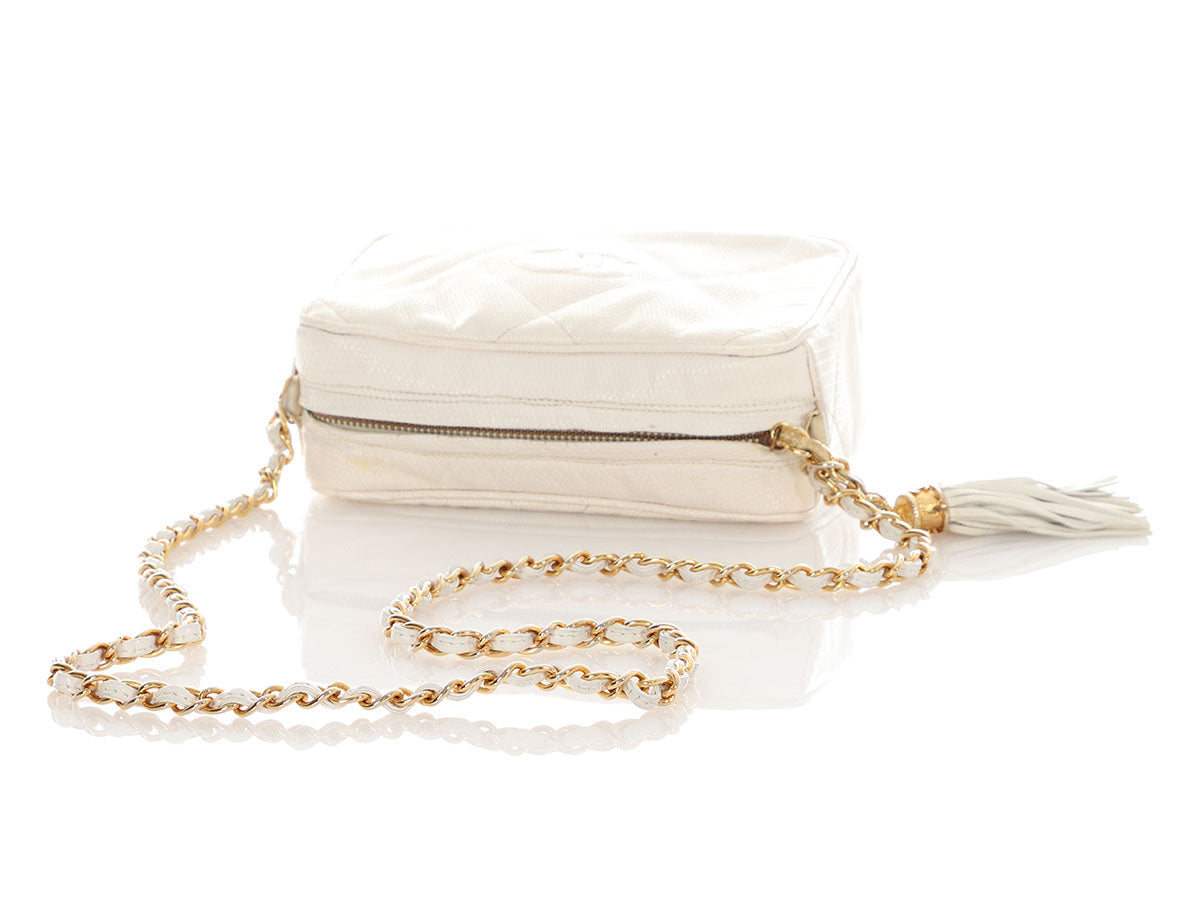 Chanel Vintage Small White Lizard Camera Bag - Image 8