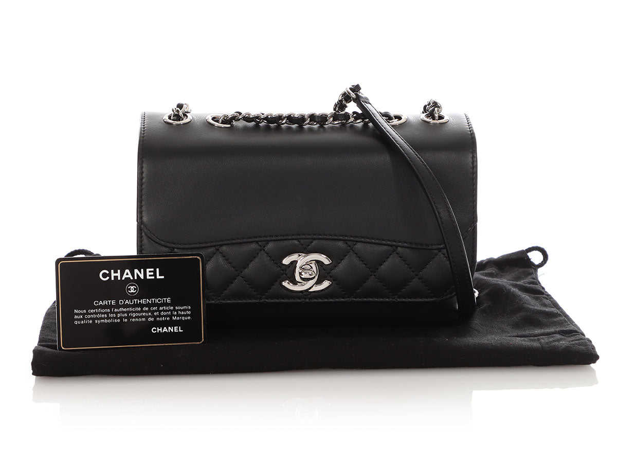 Chanel Small Black Part-Quilted Lambskin Tramezzo Flap - Image 2