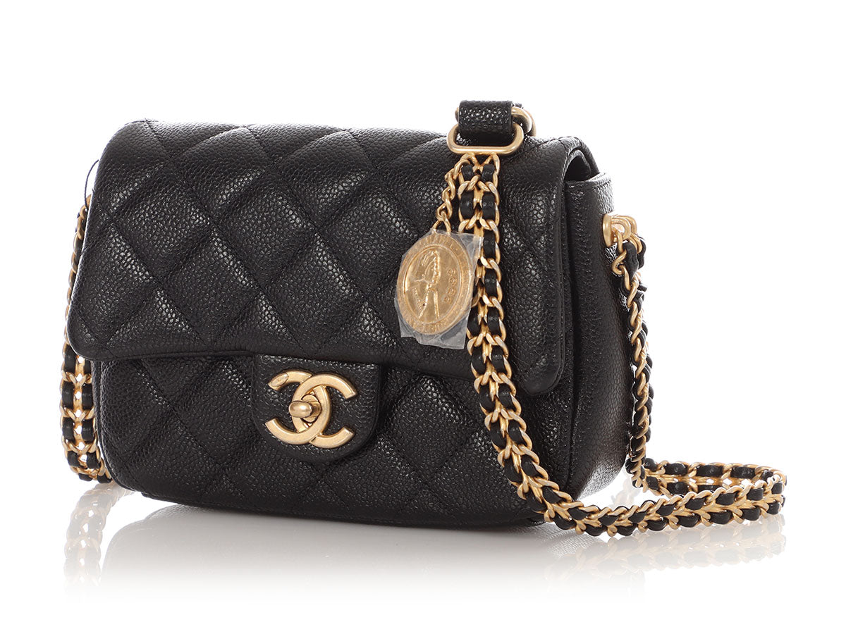 Chanel Mini Black Quilted Caviar Médallion Flap - Image 4