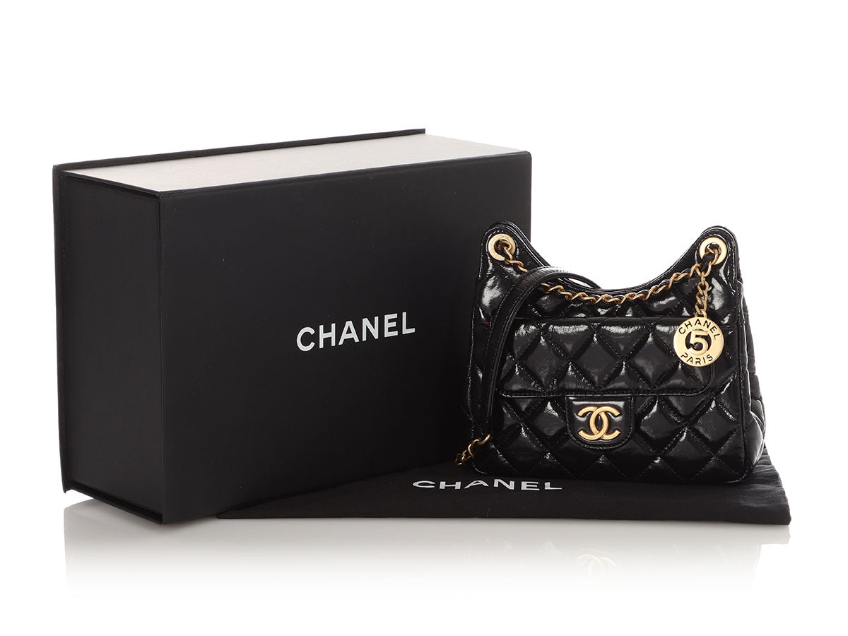 Chanel Small Black Quilted Shiny Calfskin Wavy CC Hobo - Image 3