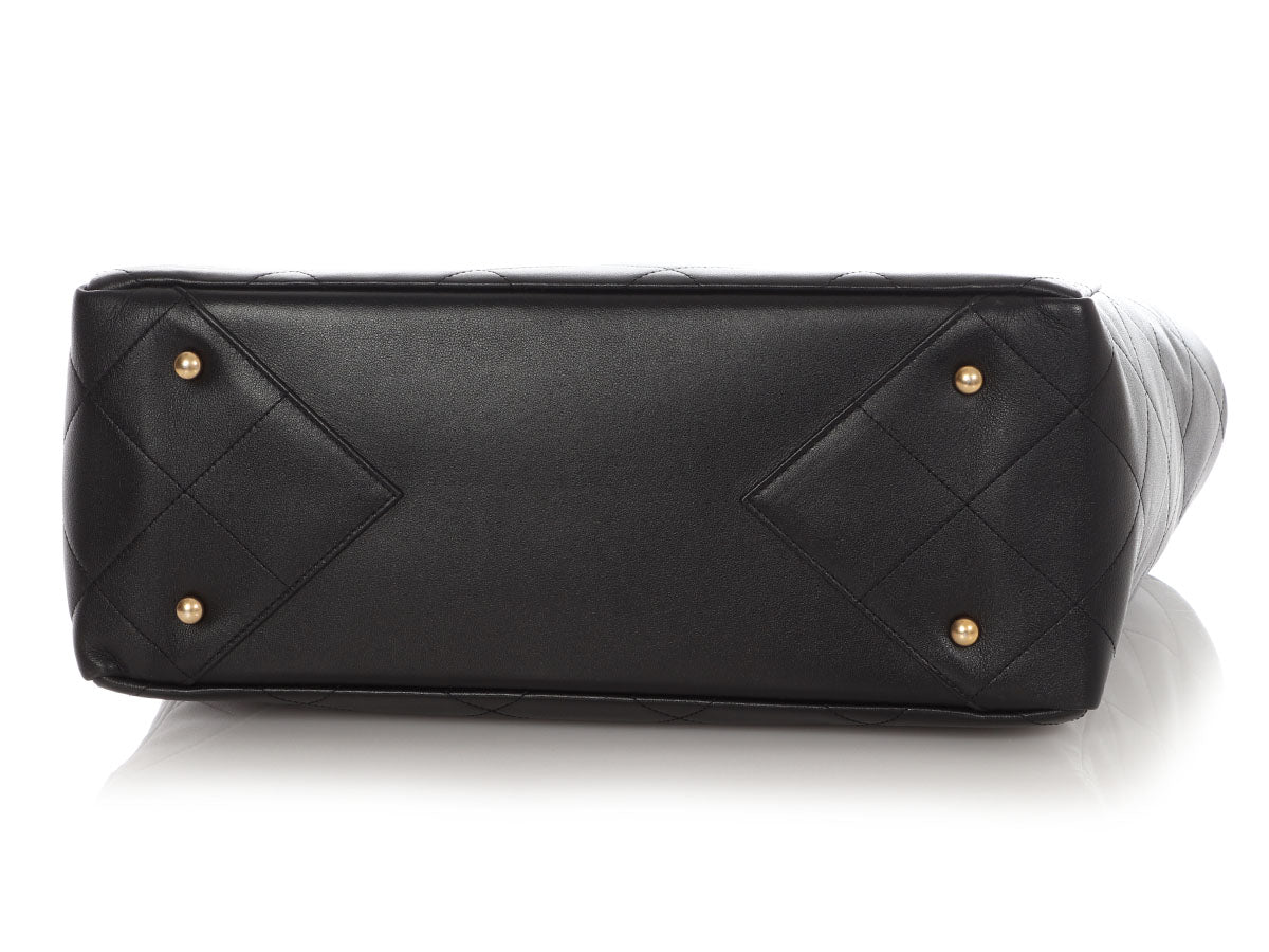 Chanel Large Black Quilted Calfskin Book Pocket Tote - Image 6