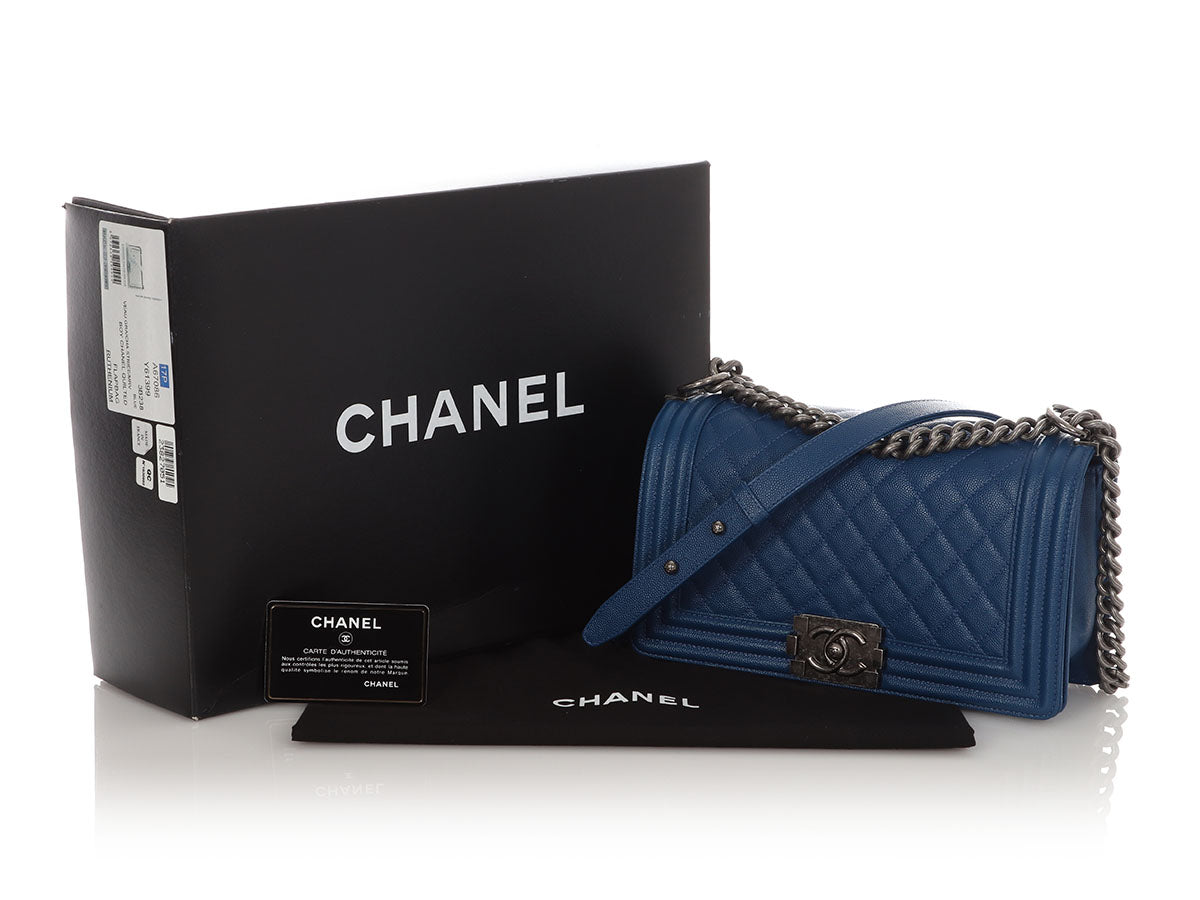 Chanel Old Medium Blue Quilted Caviar Boy Bag - Image 2