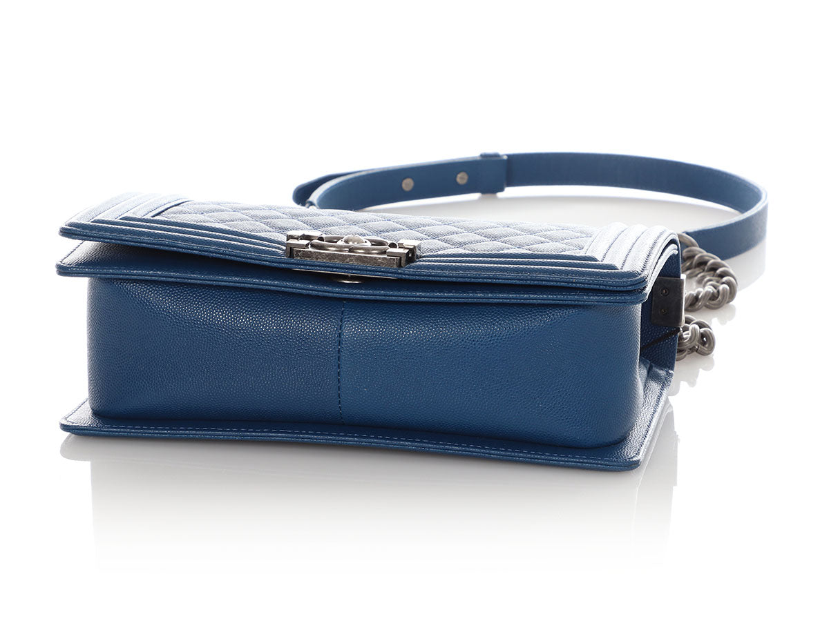Chanel Old Medium Blue Quilted Caviar Boy Bag - Image 7