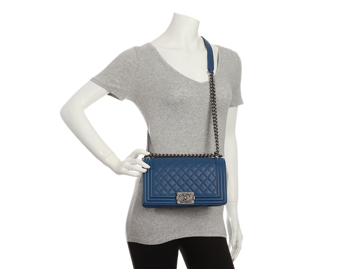 Chanel Old Medium Blue Quilted Caviar Boy Bag - Image 10