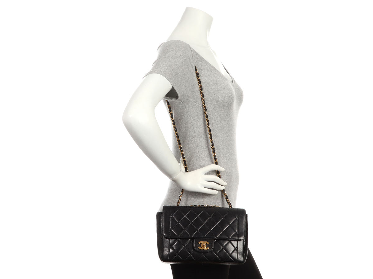 Chanel Vintage Black Quilted Lambskin Flap - Image 10