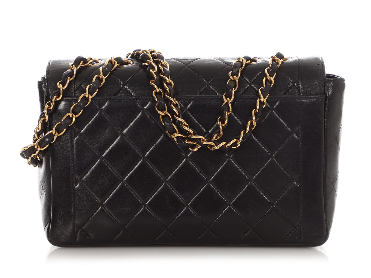 Chanel Vintage Black Quilted Lambskin Flap - Image 4