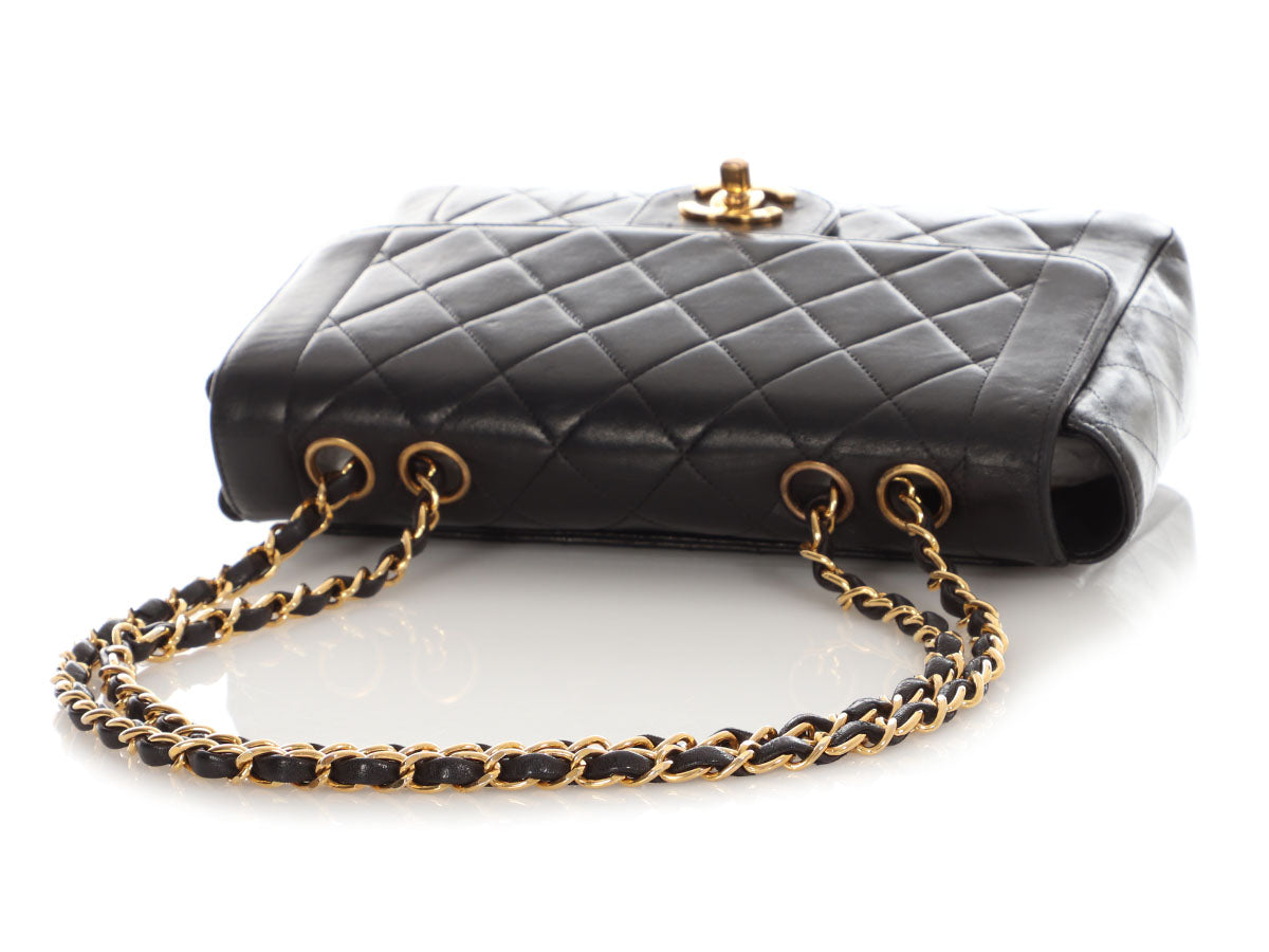 Chanel Vintage Black Quilted Lambskin Flap - Image 7