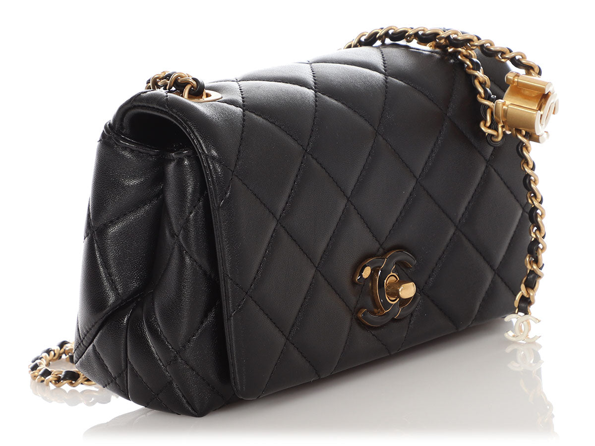 Chanel Small Black Quilted Calfskin Seasonal Flap - Image 6