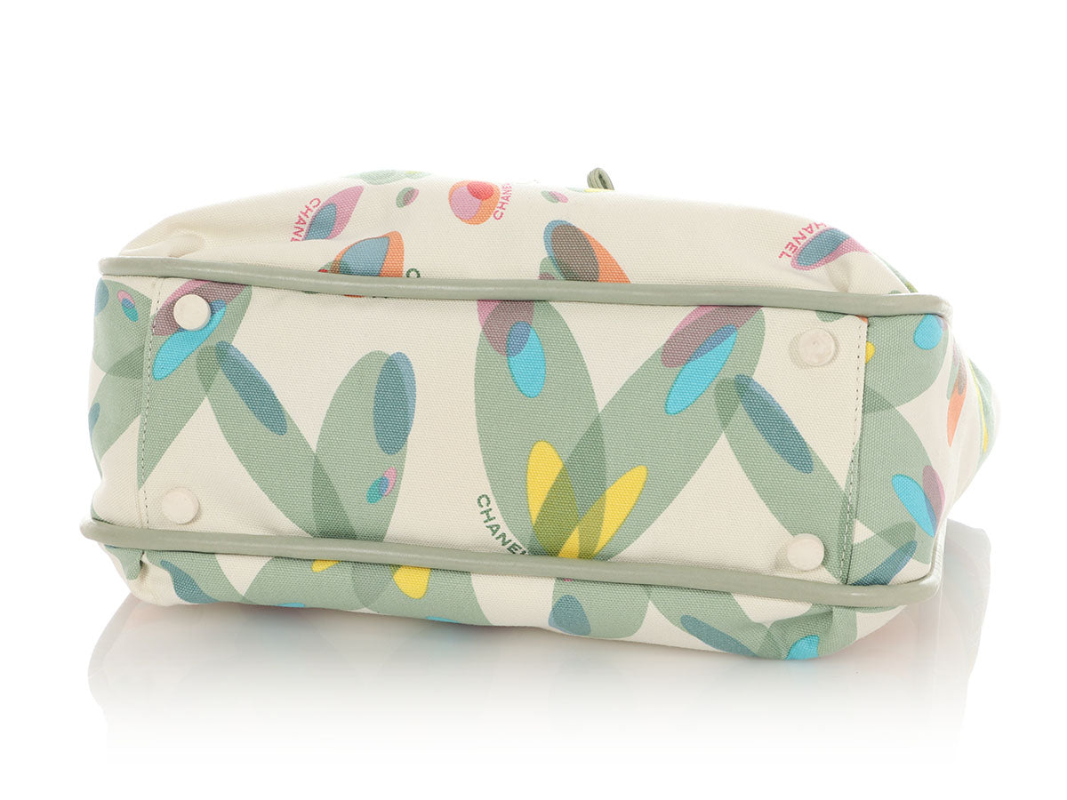 Chanel Light Green Lambskin and Multicolor Canvas Tote - Image 6