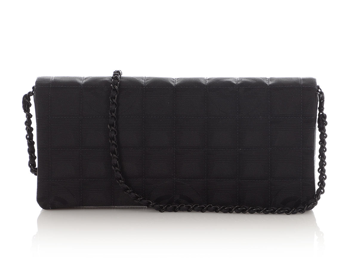Chanel Black Quilted Nylon East/West Travel Ligne Flap - Image 5