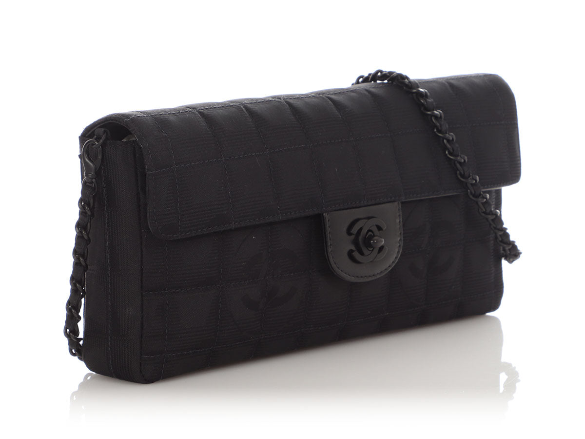 Chanel Black Quilted Nylon East/West Travel Ligne Flap - Image 6