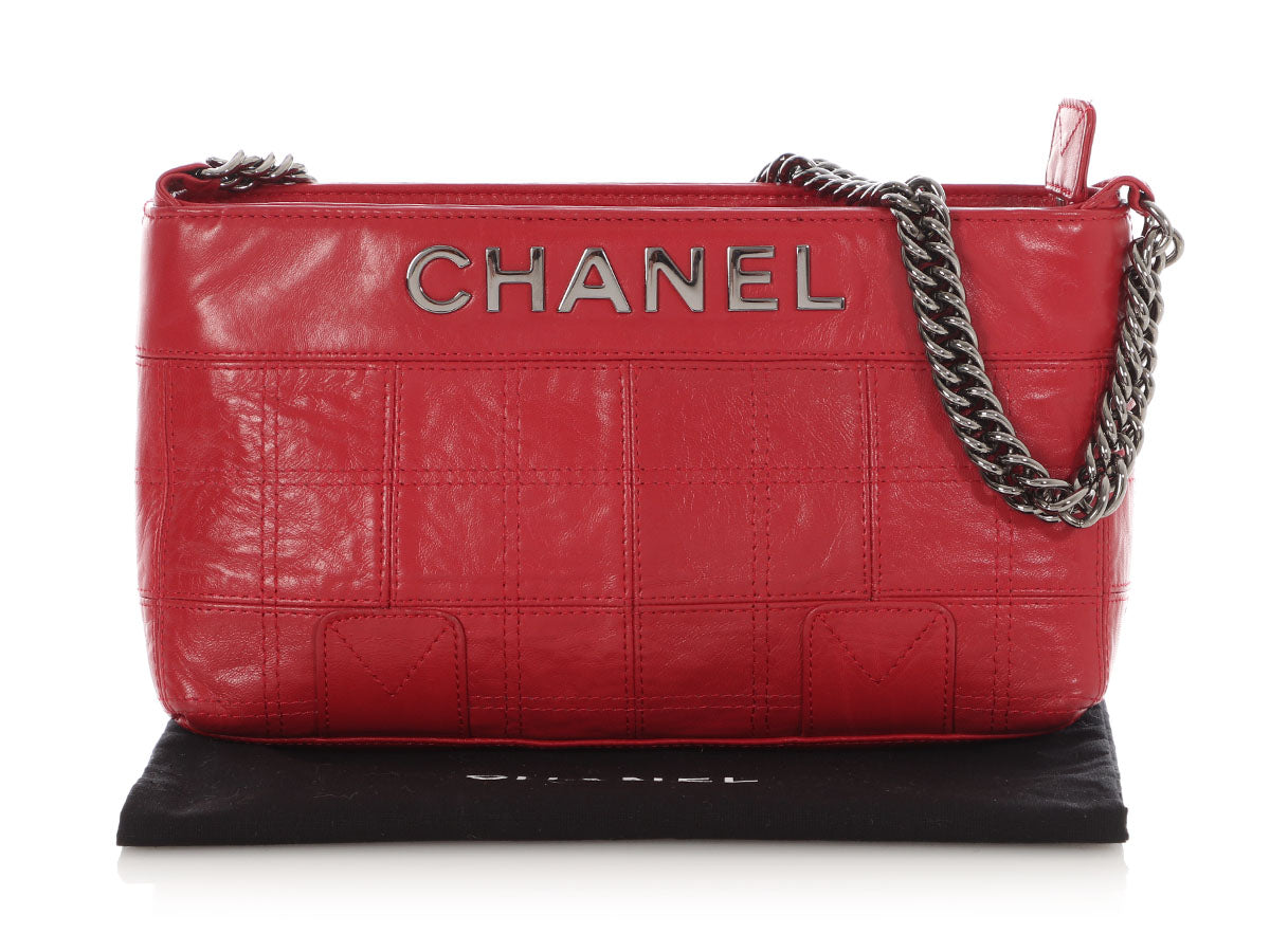 Chanel Red Square-Stitched Lambskin LAX Shoulder Bag - Image 2