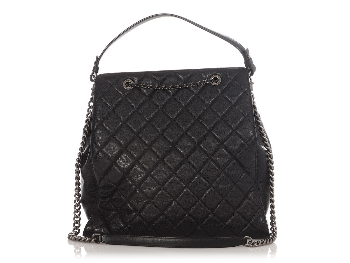 Chanel Large Black Quilted Soft Caviar CC Accordion Bucket Bag - Image 4