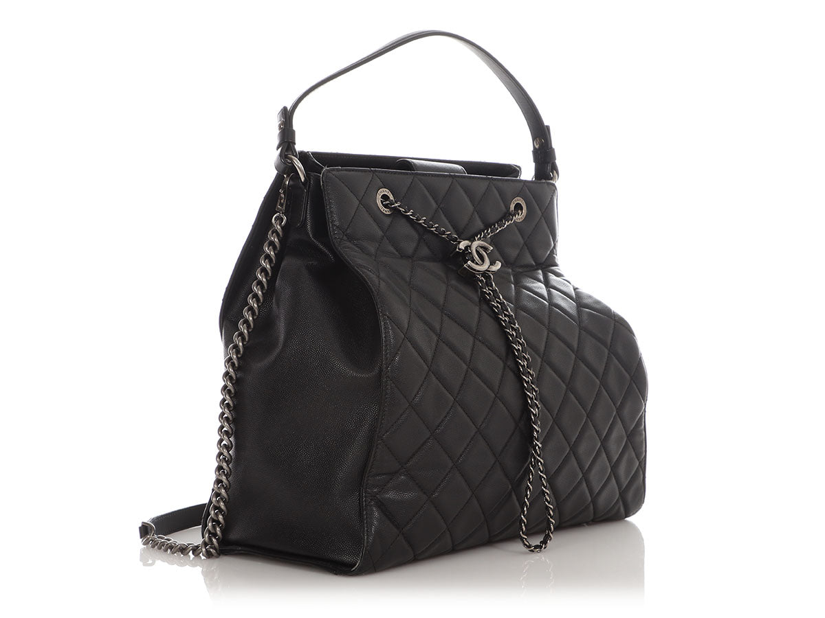 Chanel Large Black Quilted Soft Caviar CC Accordion Bucket Bag - Image 8