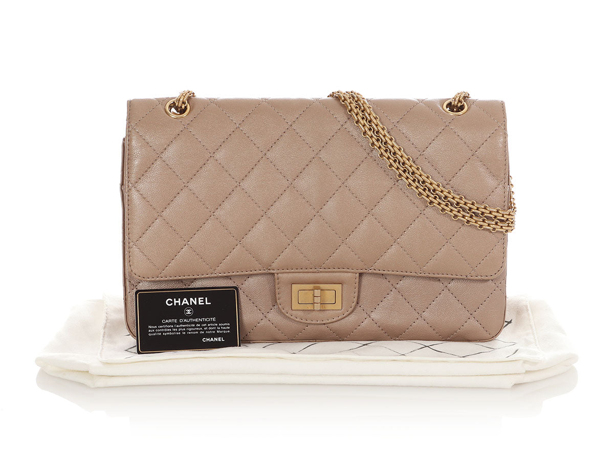 Chanel Metallic Dark Gold Quilted Aged Calfskin 2.55 Reissue 227 - Image 2