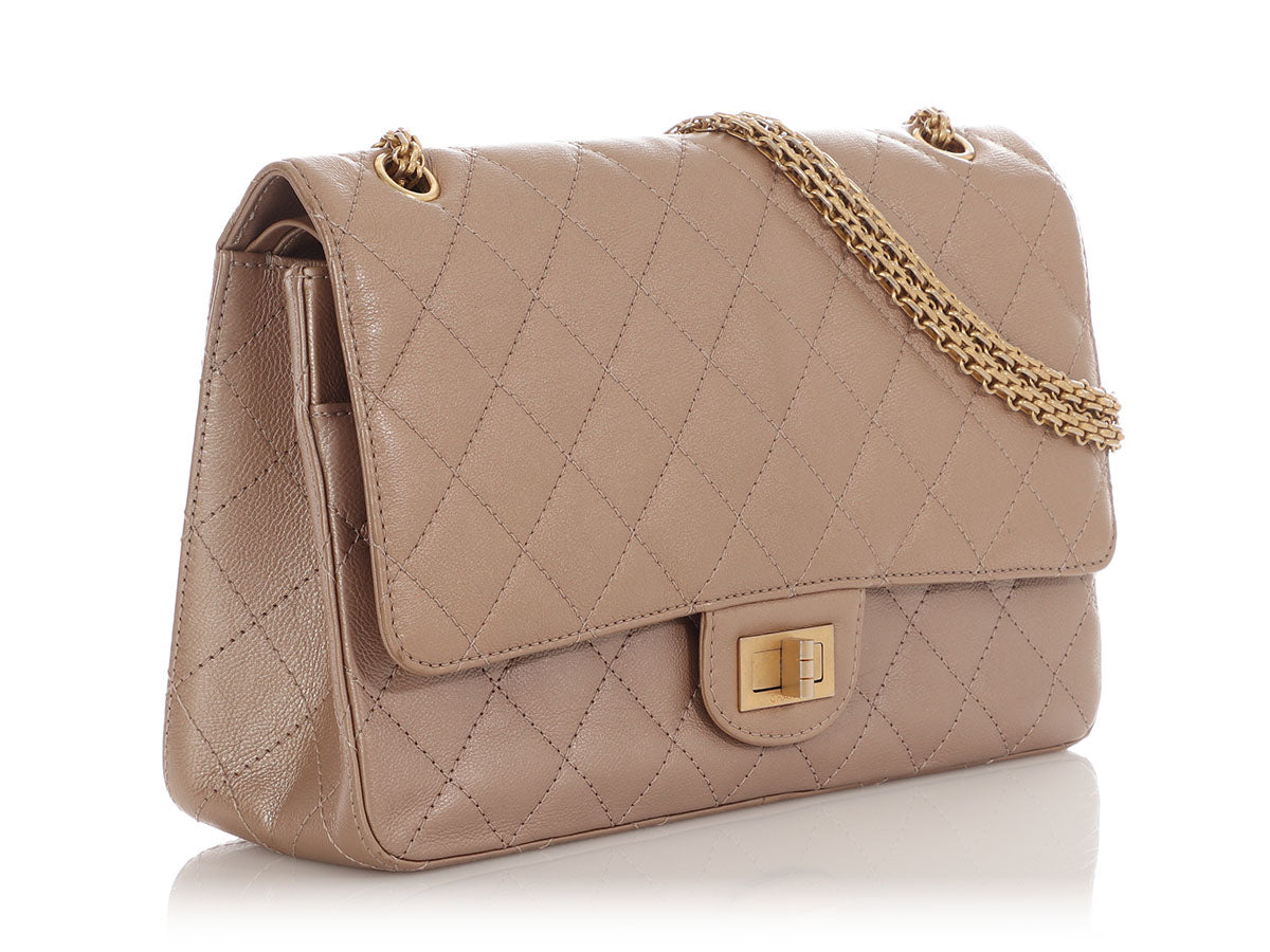 Chanel Metallic Dark Gold Quilted Aged Calfskin 2.55 Reissue 227 - Image 6