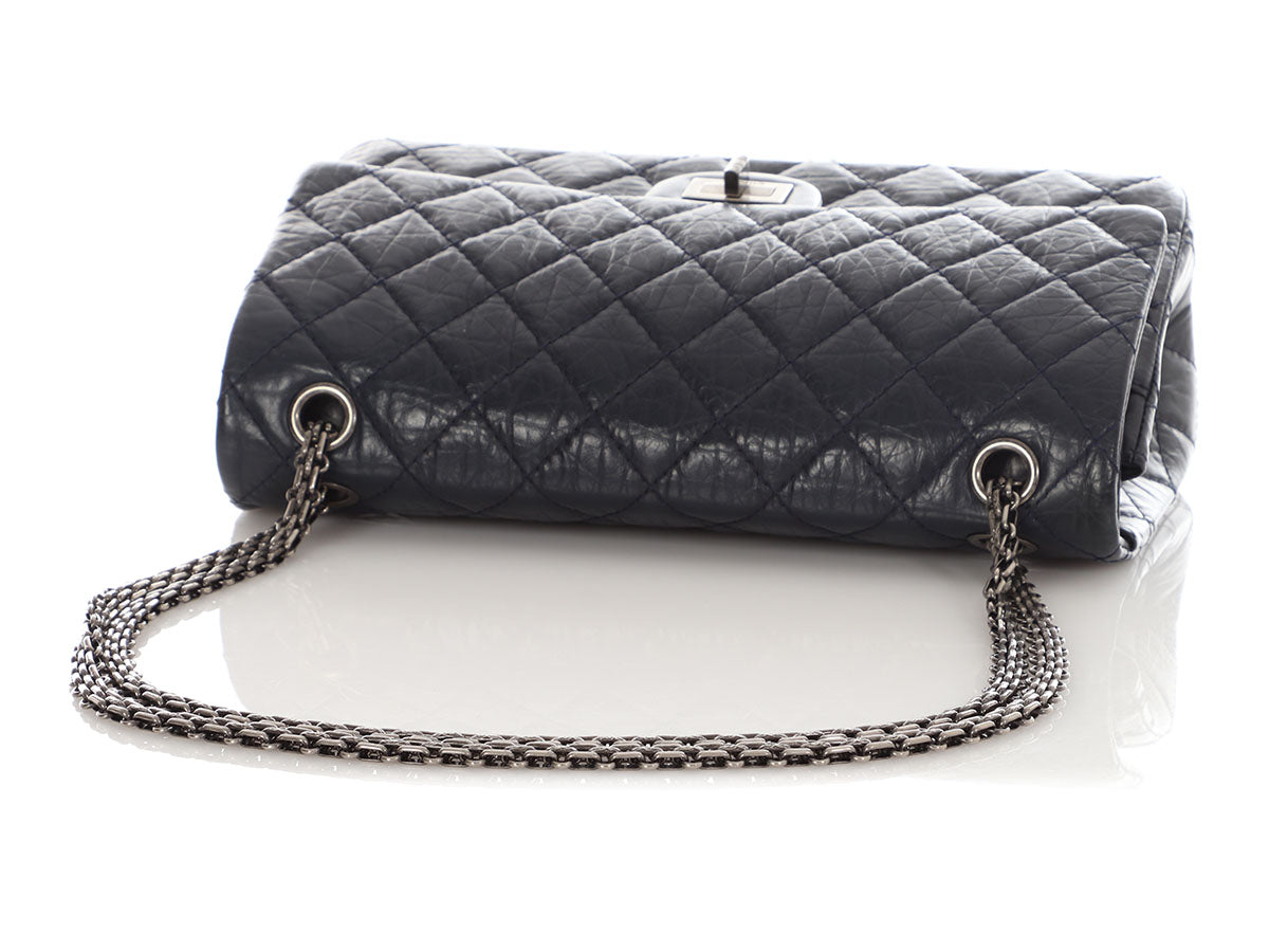 Chanel Navy Quilted Aged Calfskin 2.55 Reissue 226 - Image 8