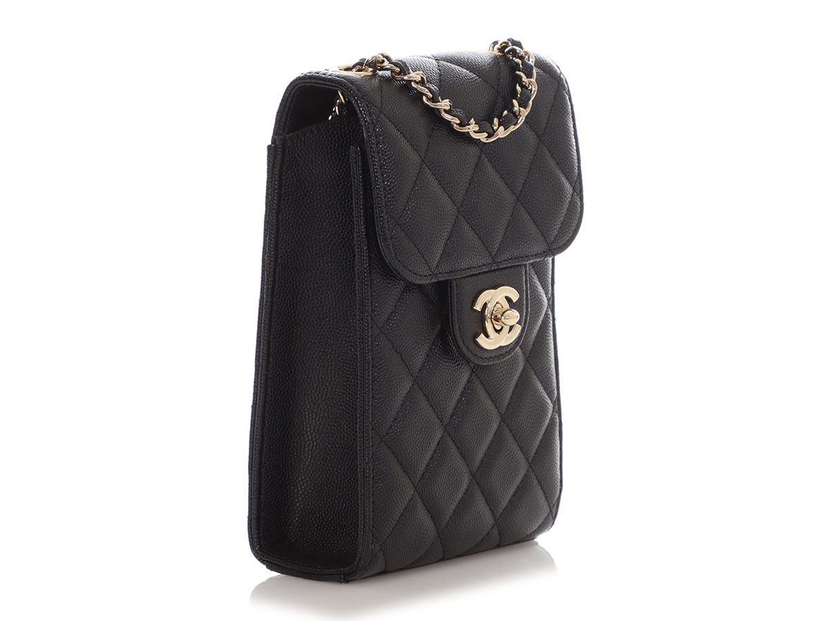 Chanel Black Quilted Caviar Classic Crossbody Phone Case - Image 5
