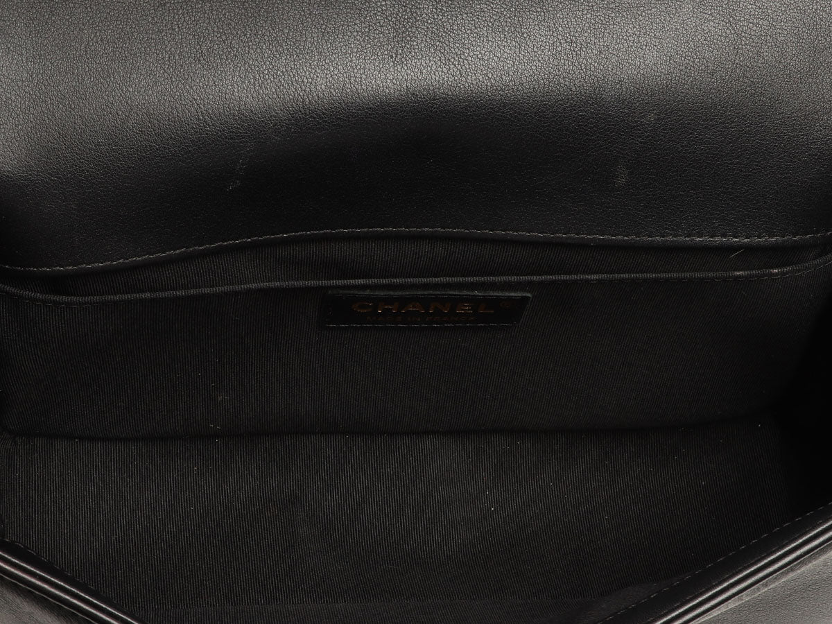 Chanel Old Medium Black Quilted Calfskin Boy Bag - Image 9