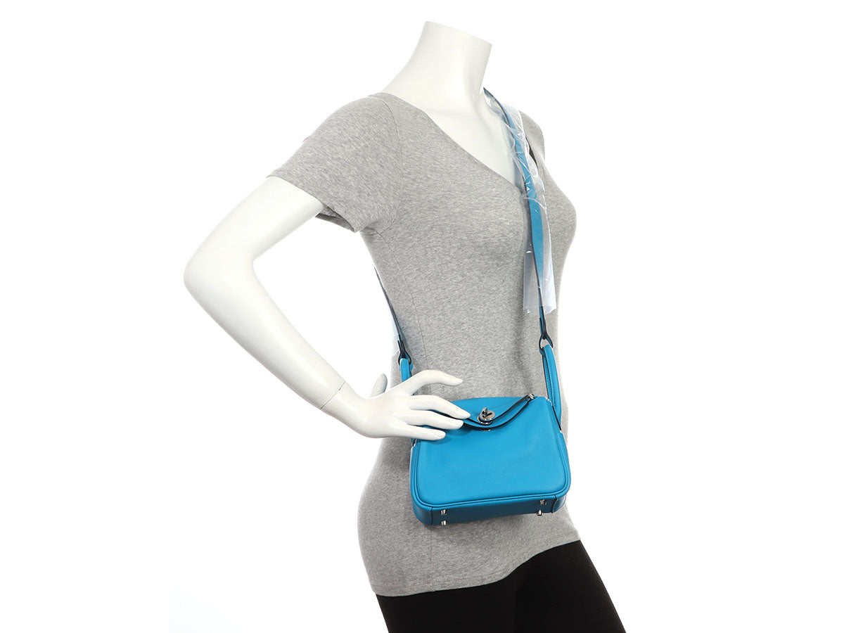 Hermès Mini Bleu Frida Swift Lindy 20 - Image 11