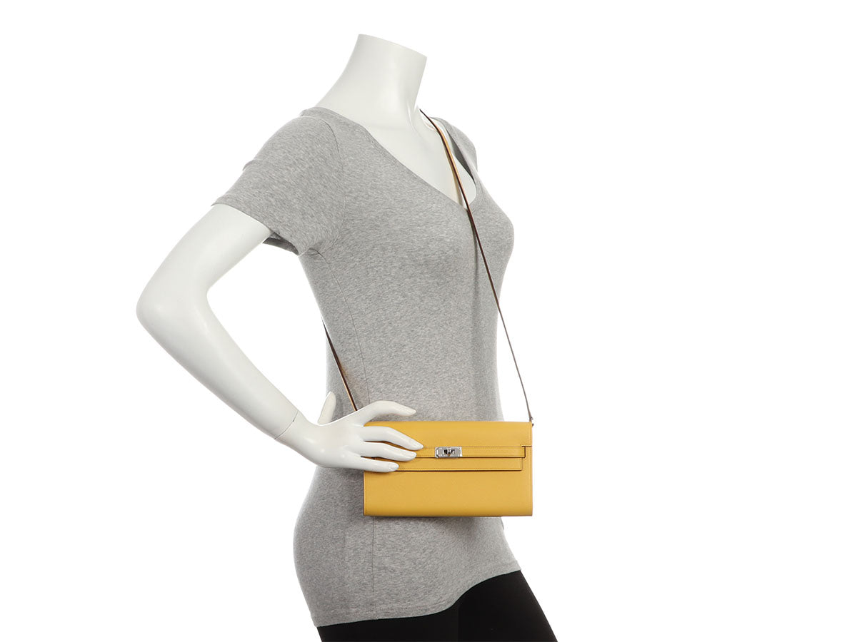 Hermès Sun Evercolor Kelly To Go Wallet - Image 12