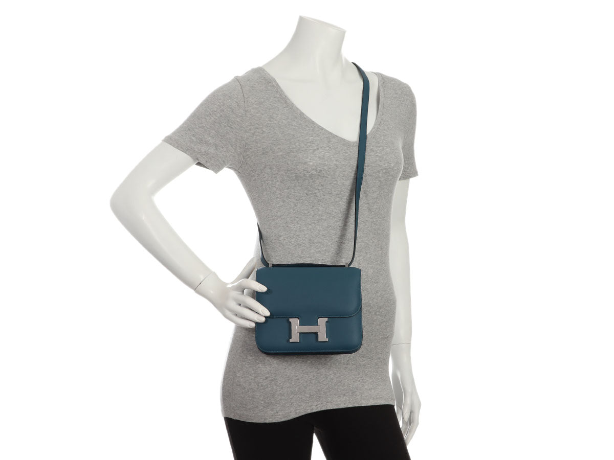 Hermès Bleu Colvert and Bleu Lin Swift Constance Verso 18 - Image 10