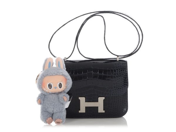 Hermès Bleu Marine Shiny Alligator Constance 18