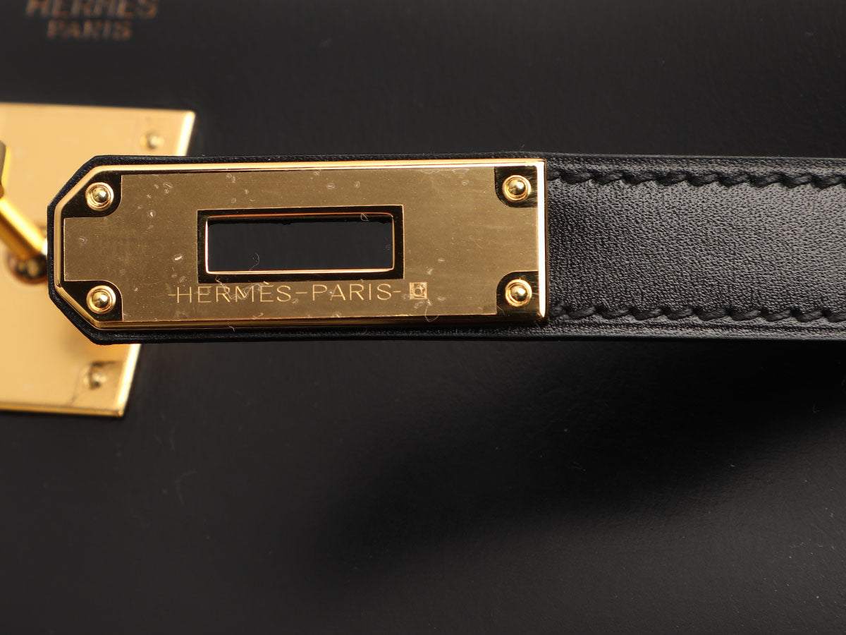Hermès Vintage Black Box Calfskin Kelly 28 - Image 9