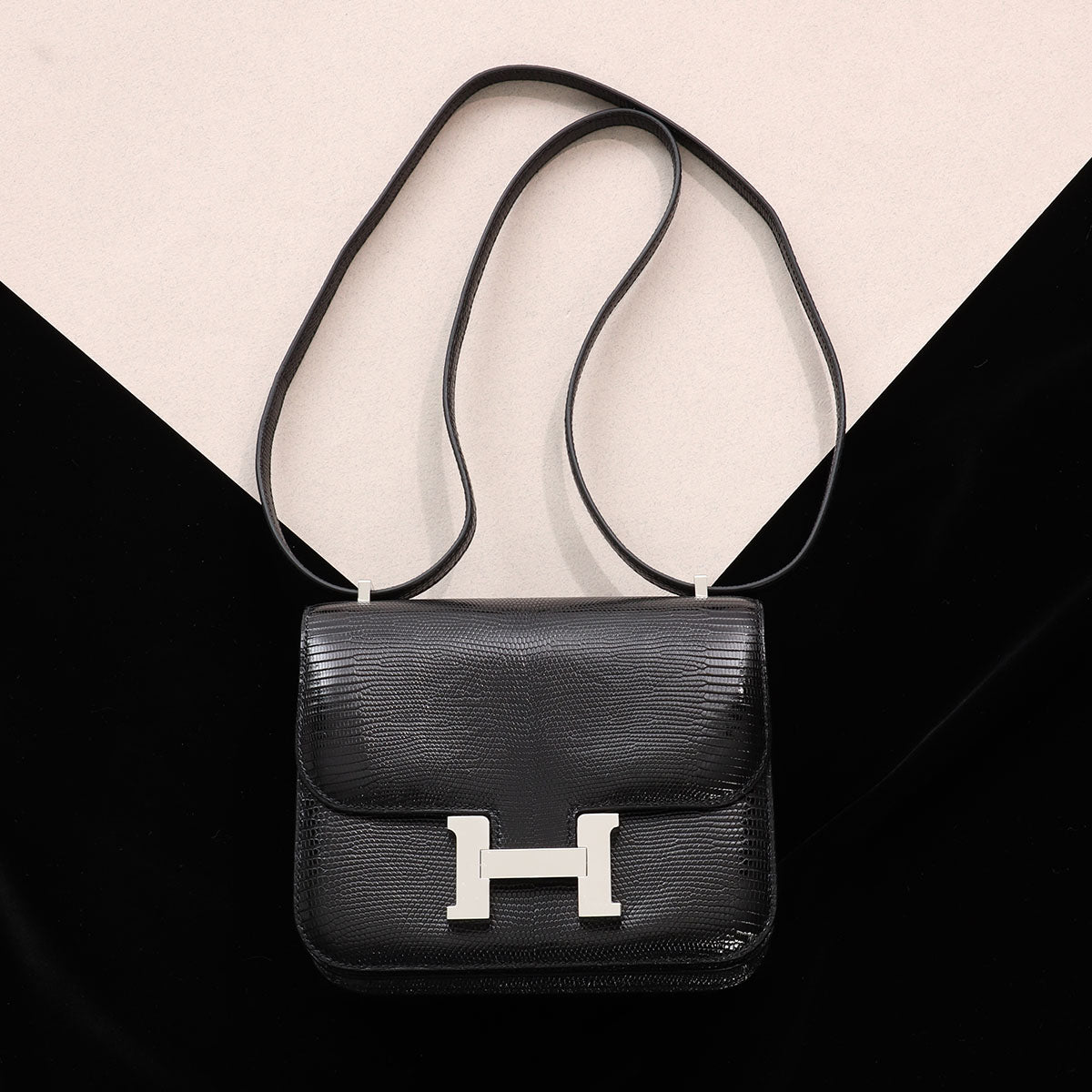 Hermès Black Shiny Lizard Constance Mirror 18 - Image 2