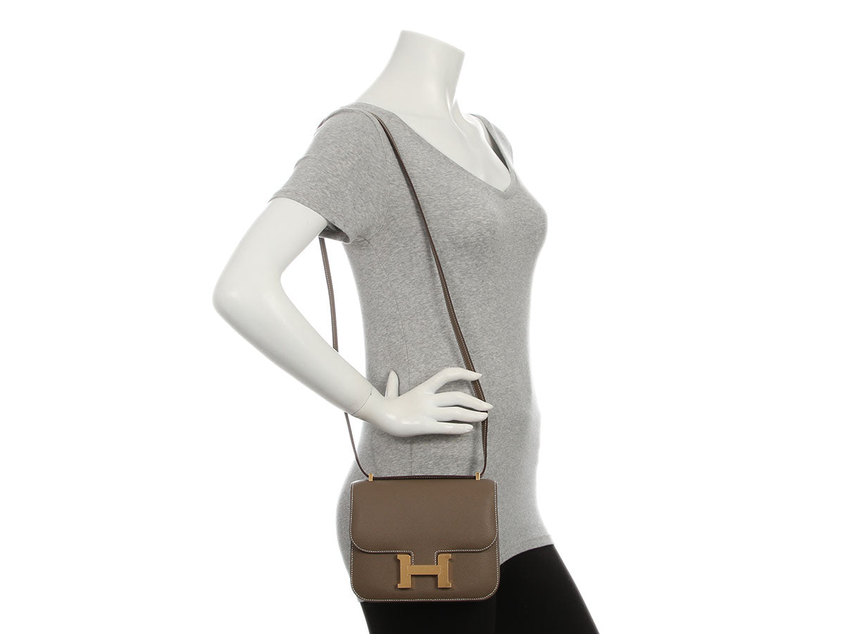 Hermès Etoupe Epsom Constance Mirror 18 - Image 10