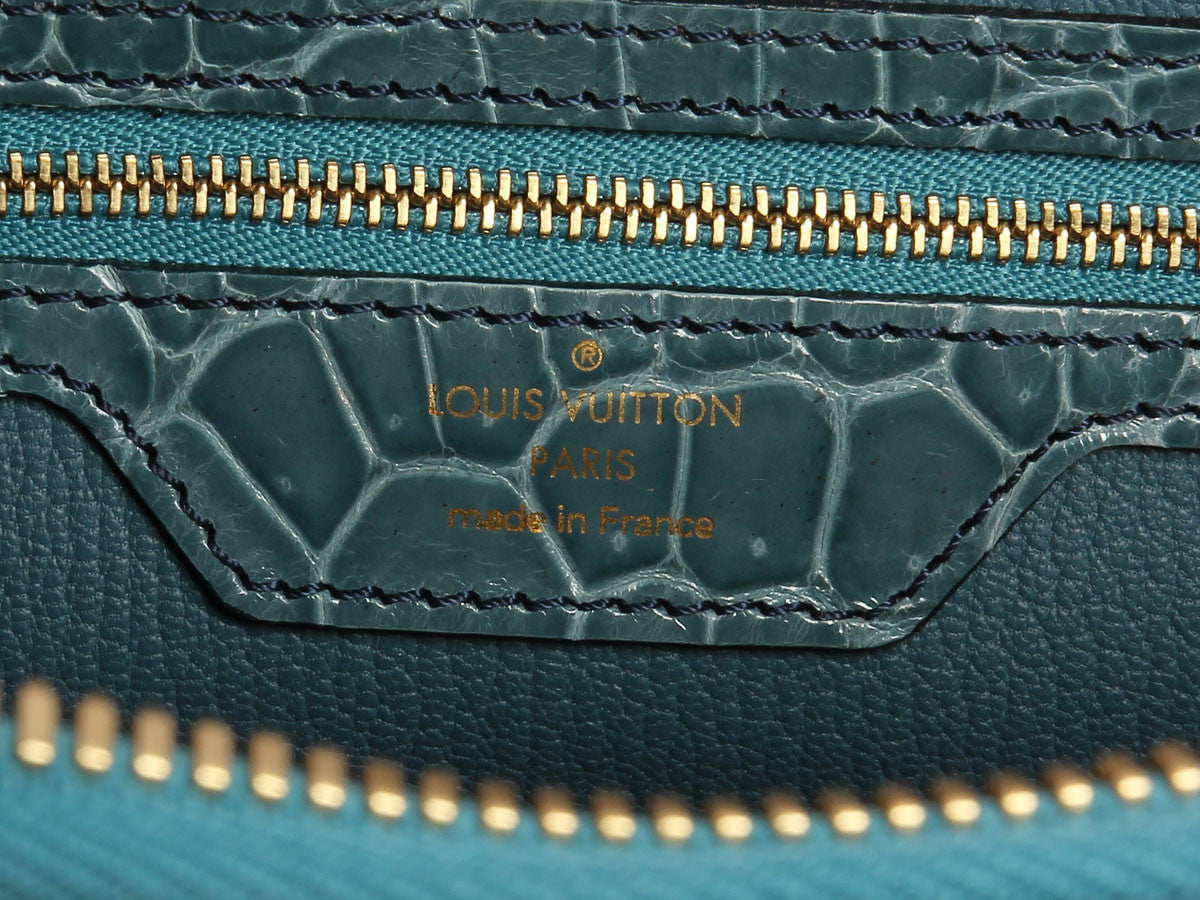 Louis Vuitton Bleu Ciel Crocodile Lockit GM - Image 9